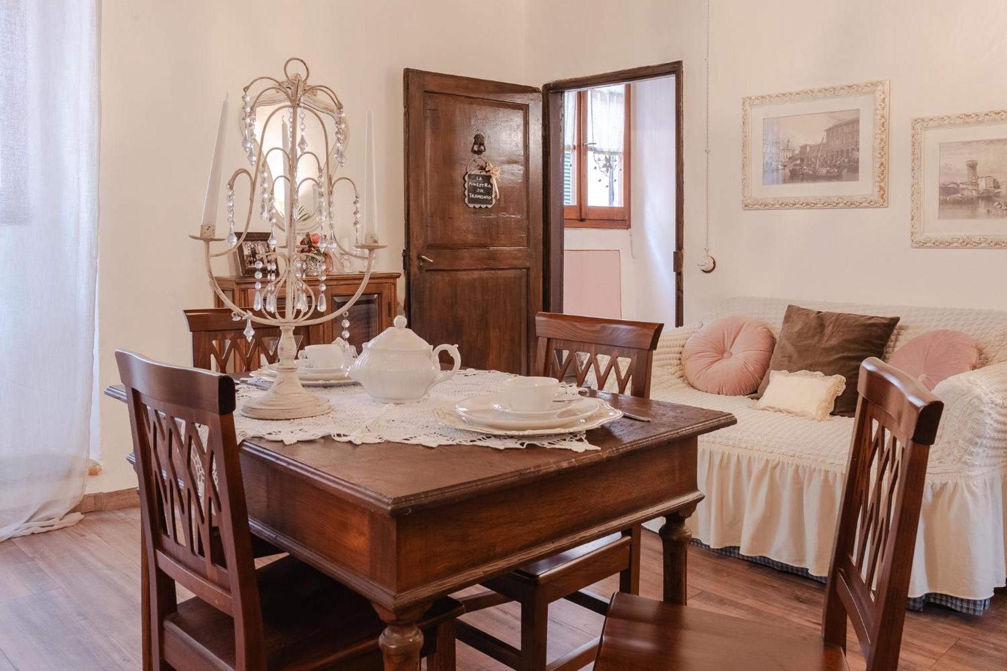 La Finestra Sul Borgo Dimora Storica Apartamento Laterina Exterior foto