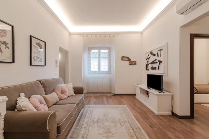 La Finestra Sul Borgo Dimora Storica Apartamento Laterina Exterior foto