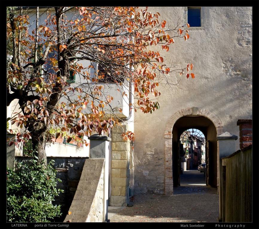 La Finestra Sul Borgo Dimora Storica Apartamento Laterina Exterior foto